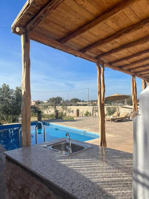 Le Petit Chalet. Essaouira Bagian luar foto